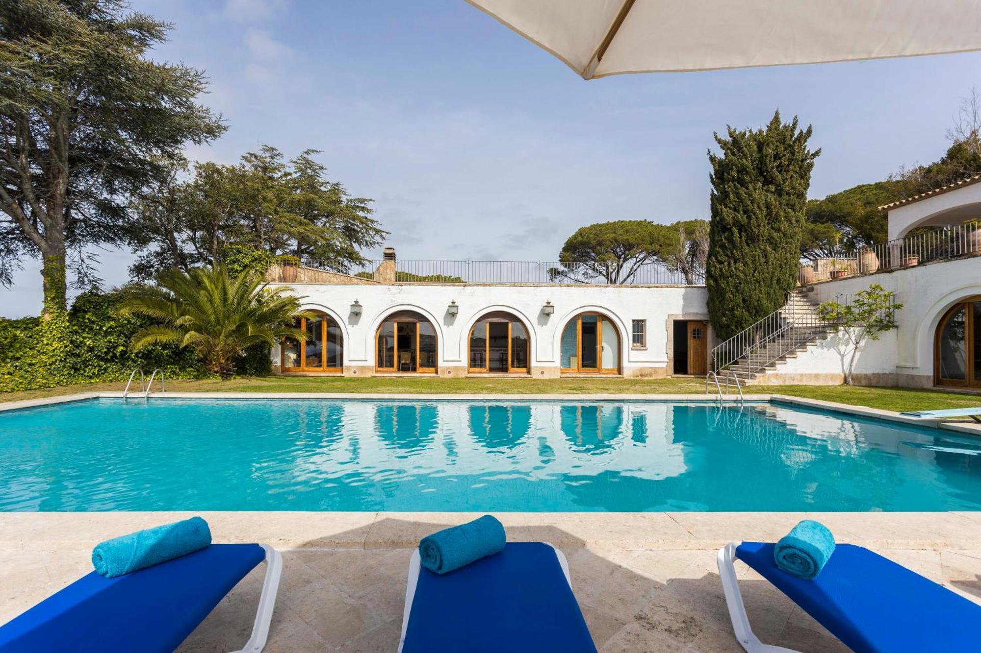 Villa Maricel Sant Feliu de Guixols Exterior photo