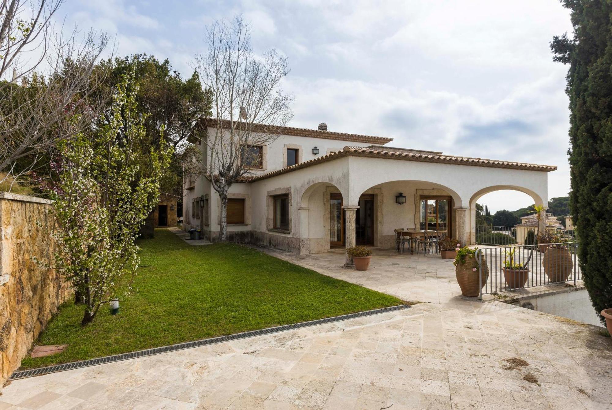 Villa Maricel Sant Feliu de Guixols Exterior photo